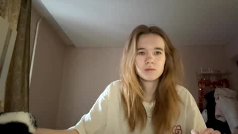 Sofia online show from February 2026 01:21:01 PM