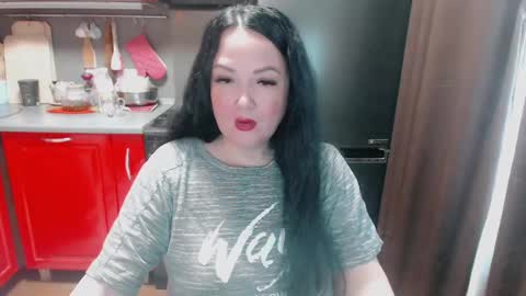 Snapshot of infinity_loveliness chatting on December 2024 08:23:02 AM Infinity online show from December 2024 08:23:02 AM