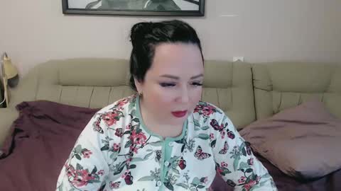 Snapshot of infinity_loveliness chatting on December 2024 08:21:01 AM Infinity online show from December 2024 08:21:01 AM