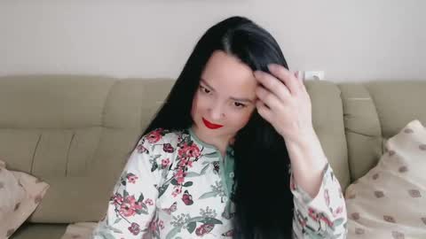 Snapshot of infinity_loveliness chatting on January 2025 07:11:02 AM Infinity online show from January 2025 07:11:02 AM