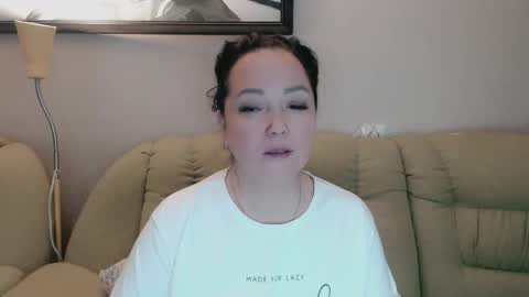 Snapshot of infinity_loveliness chatting on November 2025 07:07:01 AM Infinity online show from November 2025 07:07:01 AM