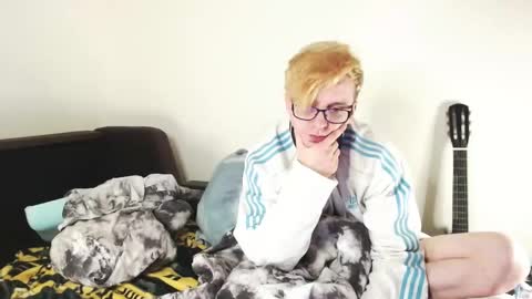 Jeremy online show from November 2025 07:03:01 PM