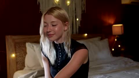 Alexa..  Inst     Fansly infinitysoul  online show from February 2026 12:47:02 PM