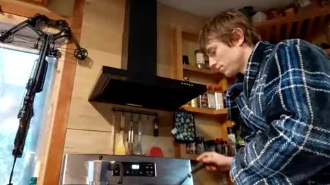 Snapshot of info_chat chatting on February 2026 05:55:01 PM sir. Grummps online show from February 2026 05:55:01 PM