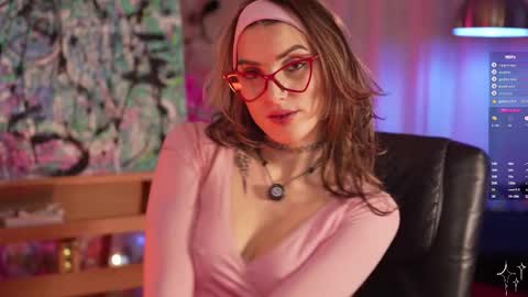 Snapshot of informal_ chatting on February 2025 10:17:02 PM MAL ---  online show from February 2025 10:17:02 PM