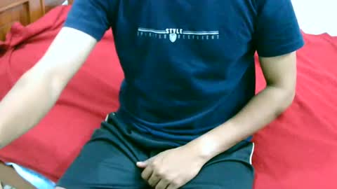 Snapshot of ingloriousuncut chatting on December 2024 08:57:02 PM Inglorious Hairy Uncut online show from December 2024 08:57:02 PM