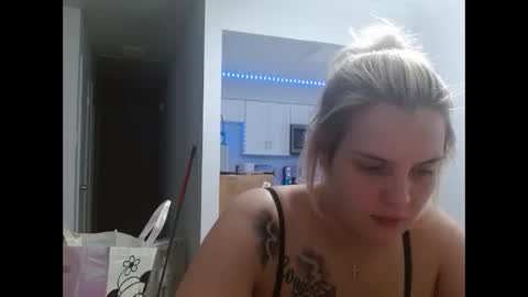 Snapshot of ingrid6969 chatting on October 2025 05:43:02 PM Ingrid online show from October 2025 05:43:02 PM