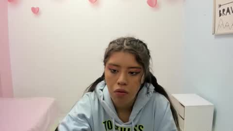 Ingrid petite online show from October 2025 01:53:02 PM