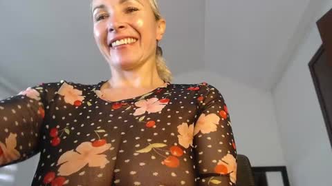            online show from January 2025 03:11:01 PM