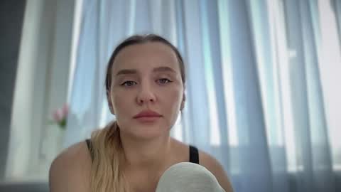 iniva05 online show from April 2026 10:16:01 AM