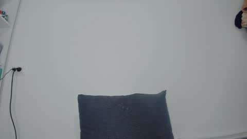 Snapshot of innocent__student18 chatting on October 2025 10:44:02 PM ALESSIA online show from October 2025 10:44:02 PM