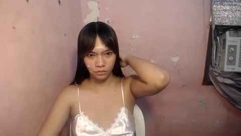 Snapshot of innocent_lover_ziaxx chatting on June 2026 06:25:01 AM your zia online show from June 2026 06:25:01 AM