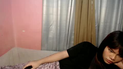 Snapshot of innocent_lover_ziaxx chatting on June 2026 05:07:01 AM your zia online show from June 2026 05:07:01 AM