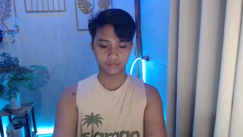 Neil online show from December 2024 04:40:01 AM