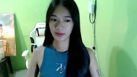 Reign online show from October 2025 08:51:02 PM