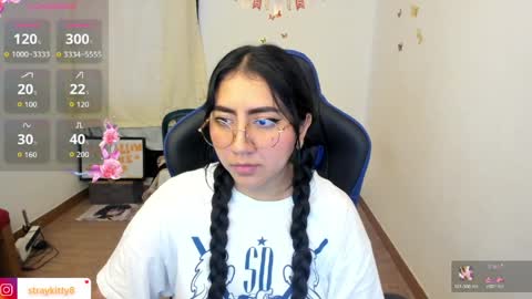 Luna        online show from March 2026 03:45:01 PM