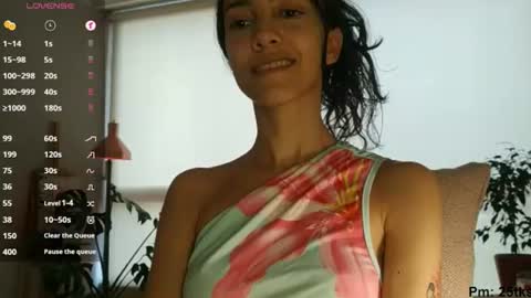 Snapshot of innocentlatiina chatting on July 2026 09:20:01 PM Laroa online show from July 2026 09:20:01 PM