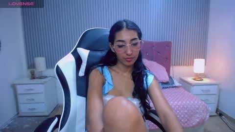 Luna moon online show from May 2026 04:10:01 AM