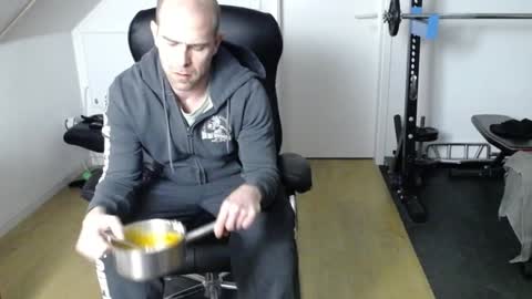 Snapshot of insanemaxxx chatting on December 2024 06:42:02 PM insanemaxxx online show from December 2024 06:42:02 PM