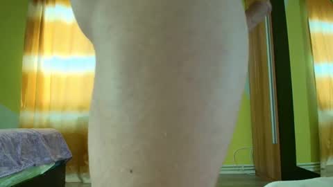 Snapshot of insanephisique chatting on October 2025 06:10:01 AM insanephisique online show from October 2025 06:10:01 AM