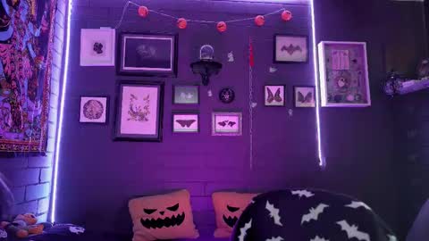   SANIA  online show from December 2025 05:21:01 PM