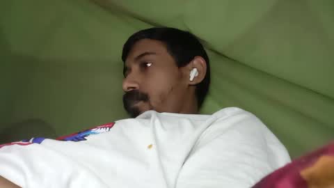 Snapshot of interne8famous chatting on November 2025 08:48:02 AM interne8famous online show from November 2025 08:48:02 AM