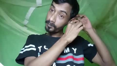 Snapshot of interne8famous chatting on December 2025 02:22:01 PM interne8famous online show from December 2025 02:22:01 PM