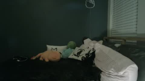 Angel online show from December 2024 12:33:02 AM