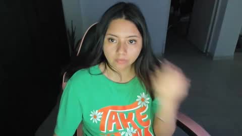 Iris 3 online show from December 2024 01:47:02 AM