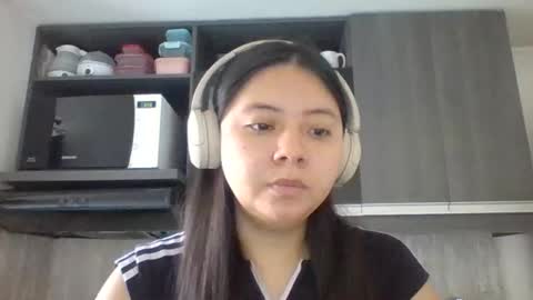 Iris 3 online show from November 2025 01:59:02 PM