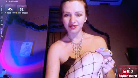 Snapshot of inthewildxxx chatting on February 2025 01:43:01 PM Cassie online show from February 2025 01:43:01 PM