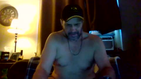 inurass2222 online show from April 2026 11:50:01 PM