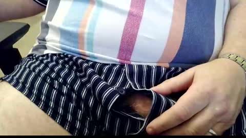 iphorny online show from November 2025 11:14:01 PM