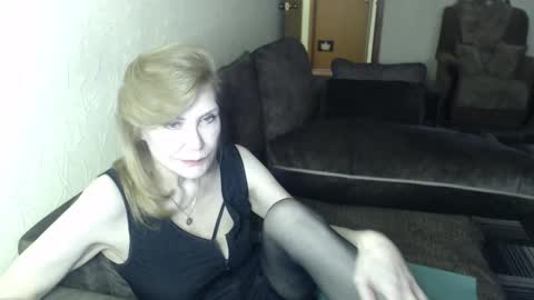 irenalegs online show from March 2026 09:36:02 AM