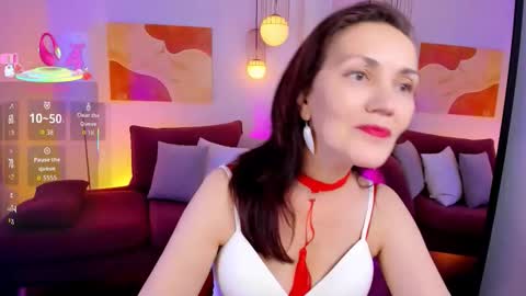 Irene online show from October 2025 05:53:02 AM