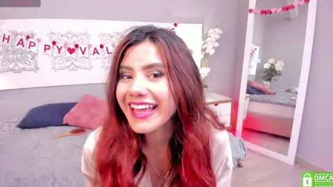 Snapshot of iriis_rosse chatting on February 2025 08:01:01 PM Iris Rosse online show from February 2025 08:01:01 PM