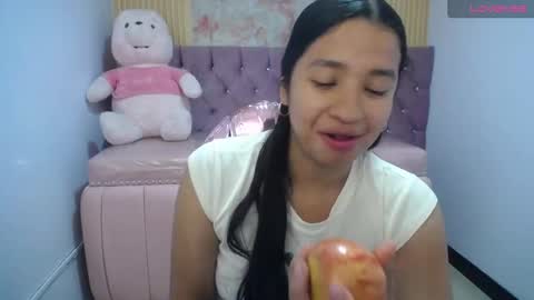 Irina  online show from November 2025 05:45:02 PM