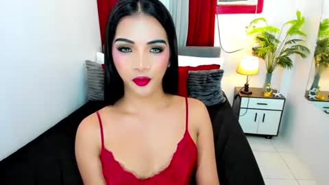 Snapshot of irina_woodshakylishxx chatting on June 2026 06:09:02 PM IRINAA online show from June 2026 06:09:02 PM