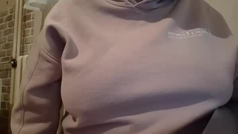 IrinnaK online show from February 2025 08:09:01 PM