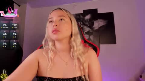 Snapshot of iris3019 chatting on December 2025 12:20:01 PM iris online show from December 2025 12:20:01 PM