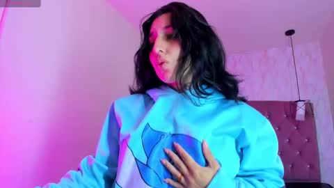 Snapshot of iris_77 chatting on November 2025 02:55:02 PM iris_77 online show from November 2025 02:55:02 PM