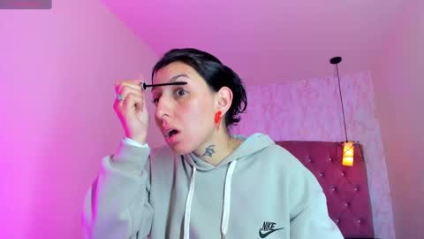 Snapshot of iris_77 chatting on November 2025 11:36:02 AM iris_77 online show from November 2025 11:36:02 AM