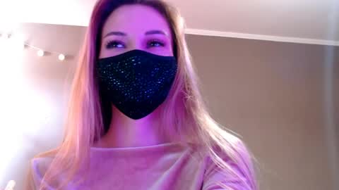 Lily online show from April 2026 02:33:01 PM