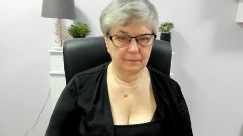 I R I S online show from April 2026 06:13:05 AM