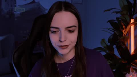 Iris online show from December 2024 04:09:02 PM