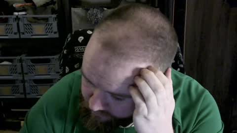 Snapshot of irishdaddy24 chatting on February 2025 03:39:01 PM twitter theirishman205 online show from February 2025 03:39:01 PM