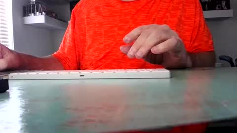 Snapshot of irishdudeloveoib chatting on January 2026 06:42:02 PM Irishdudelove online show from January 2026 06:42:02 PM