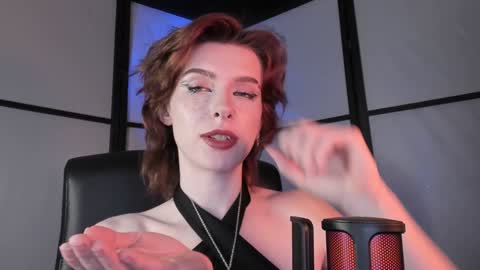 Snapshot of irisice chatting on January 2025 11:56:01 PM Miss Iris Fansly Miss Iris new inst.  online show from January 2025 11:56:01 PM