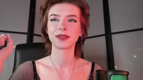 Snapshot of irisice chatting on January 2025 05:33:02 AM Miss Iris Fansly Miss Iris new inst.  online show from January 2025 05:33:02 AM