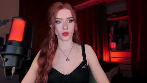 Snapshot of irisice chatting on October 2025 07:11:02 PM Miss Iris Fansly Miss Iris new inst.  online show from October 2025 07:11:02 PM